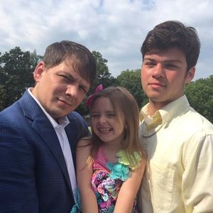 Meet your Posher, Adam